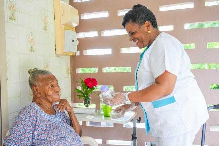 Assistance aux personnes âgées et/ou handicapées Martinique