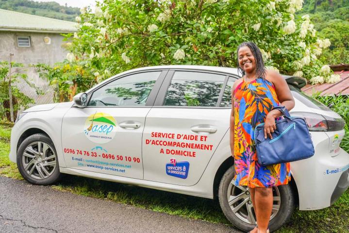 Transport sécurisé pour les personnes âgées assuré par l’entreprise ASEP. 