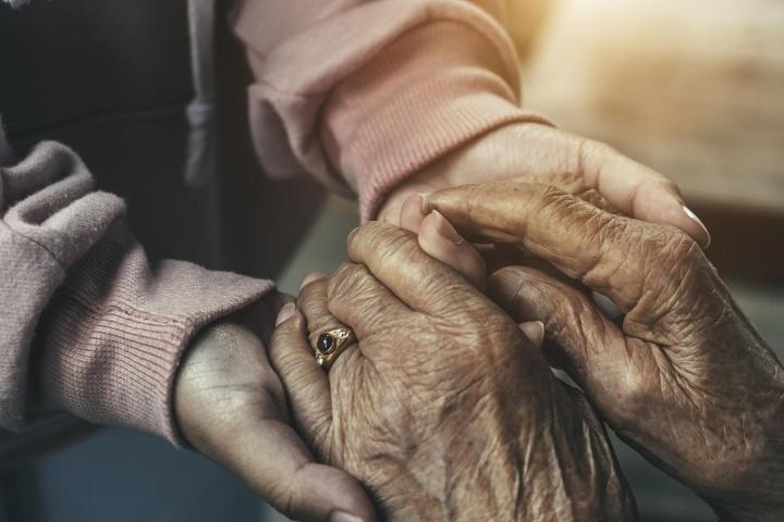 Service d’assistance aux personnes âgées et/ou handicapées Martinique